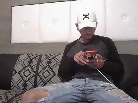 oiram27 online show from November 2, 4:44 pm