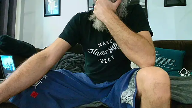 Kingsscepter online show from October 23, 1:25 pm