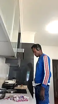 PauMascarado online show from December 12, 11:40 am