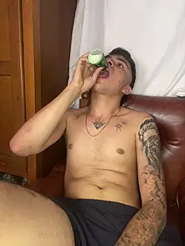 corey tylerr online show from March 10, 6:23 pm