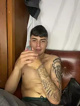 corey tylerr online show from March 6, 5:22 pm