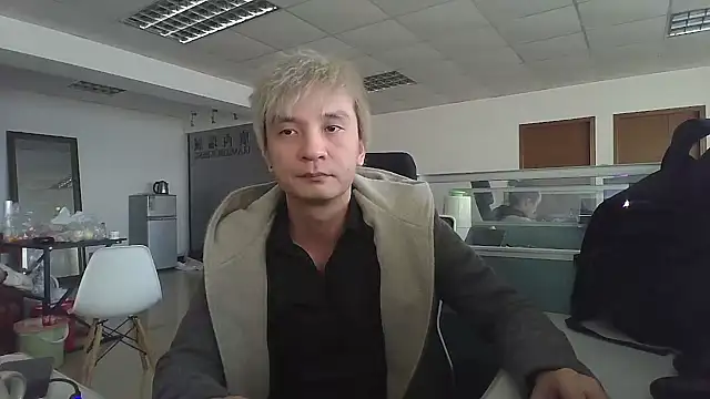 clisssx online show from December 20, 9:00 am