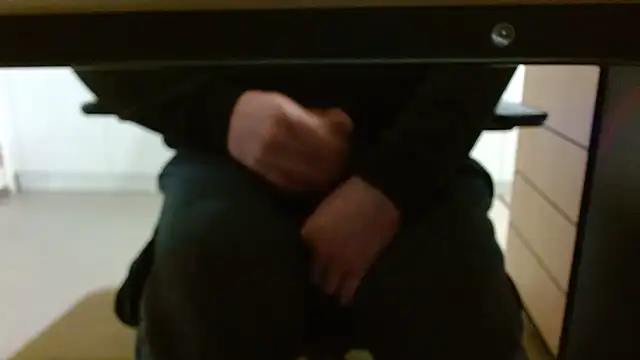 lovewalknaked online show from November 17, 7:22 am