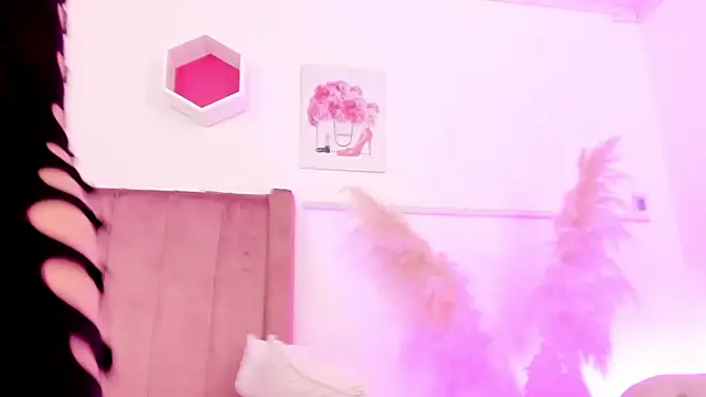 CamiloDoumit online show from April 8, 5:00 pm