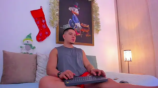 CHIRS MORGANS online show from December 17, 3:28 am