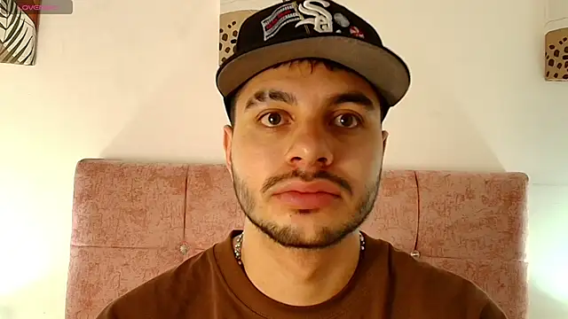 Amadeo Wild online show from April 8, 2:48 pm