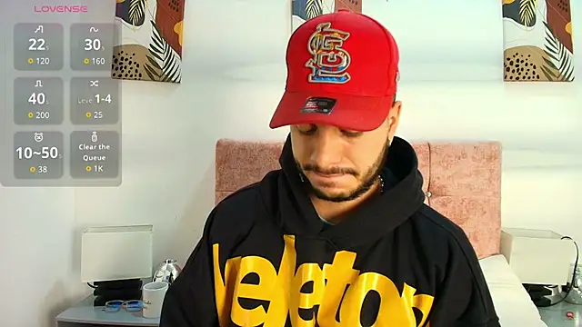 Amadeo Wild online show from February 19, 3:08 pm