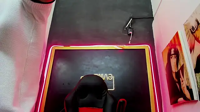 pettergrey1 online show from October 12, 11:43 pm