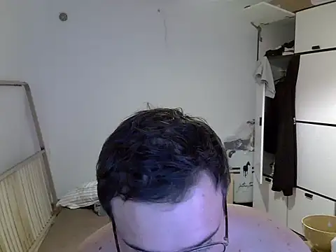 Snapshot of dadafla34 chatting on December 23, 5:49 am dadafla34 online show from December 23, 5:49 am