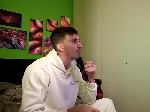 MASTERBULLY online show from September 30, 5:49 pm