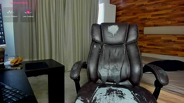 MateoBenjaminX online show from February 1, 11:31 am