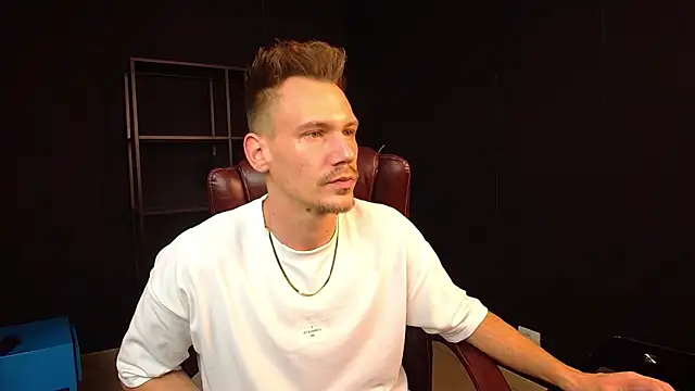 MateoBenjaminX online show from December 8, 5:22 pm