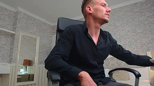 MateoBenjaminX online show from December 6, 4:28 pm