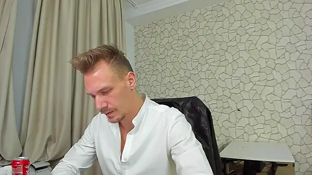 MateoBenjaminX online show from December 16, 5:11 pm