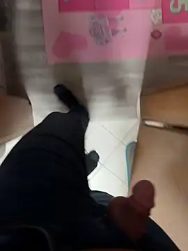 kareem0010 online show from November 3, 7:45 am