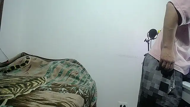 esjrobles online show from January 28, 3:36 am