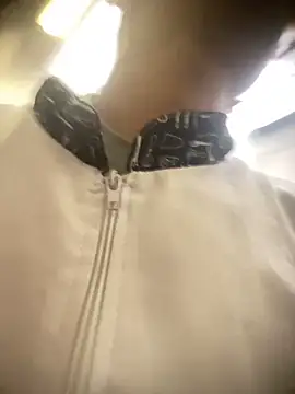 sexytripme online show from December 19, 5:40 pm