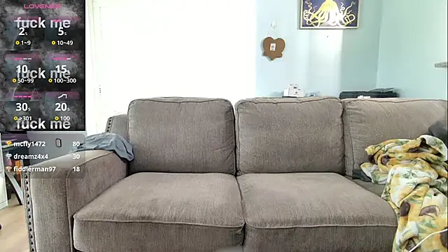 lancehungsandbaby online show from October 23, 4:54 pm