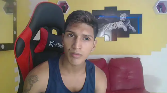 mau elixxx online show from December 20, 2:08 am