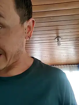 Andrewfalcon online show from December 5, 12:11 pm