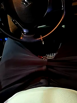 hardyloves online show from January 11, 12:22 am