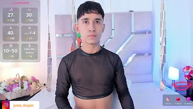 Thayler jones online show from April 6, 11:11 am