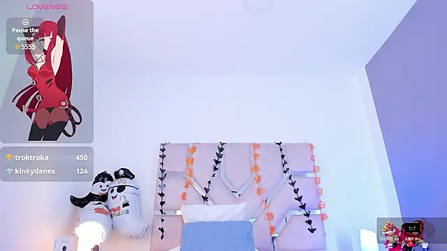 Thayler jones online show from October 20, 2:43 pm