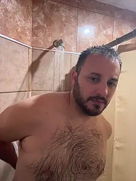 ELHOMBRES online show from December 5, 6:42 am