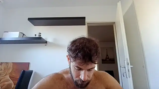 alpha-hunk online show from October 5, 2:43 pm