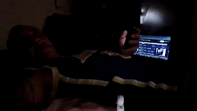 CandiedPompano online show from October 18, 4:28 am