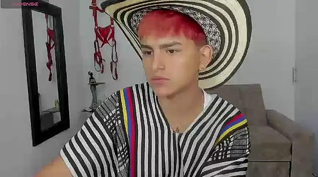 Lyam ap online show from December 17, 12:45 am