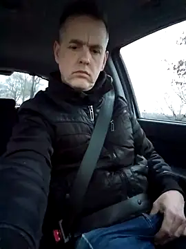 Snapshot of Hectorthyssen1 chatting on February 5, 4:37 pm Hectorthyssen1 online show from February 5, 4:37 pm