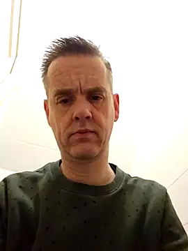 Snapshot of Hectorthyssen1 chatting on January 6, 7:35 pm Hectorthyssen1 online show from January 6, 7:35 pm