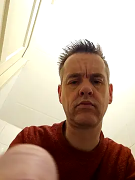 Snapshot of Hectorthyssen1 chatting on March 3, 11:06 am Hectorthyssen1 online show from March 3, 11:06 am