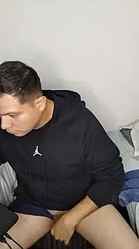 miketripi420 online show from February 1, 5:39 am