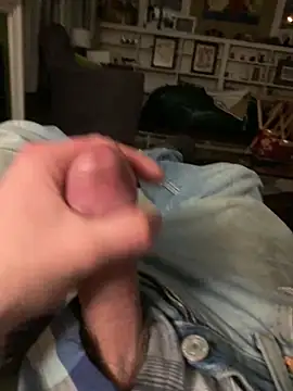 willcumforu online show from January 19, 4:54 am