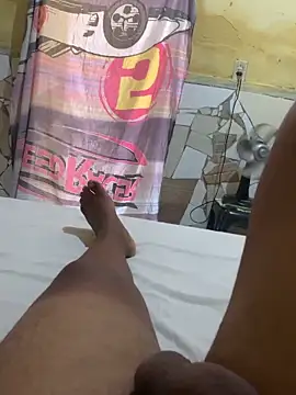 Snapshot of GordoSafadinho chatting on January 28, 12:00 pm GordoSafadinho online show from January 28, 12:00 pm