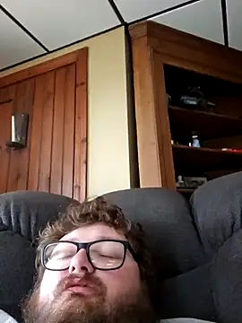 mikesfatdick online show from December 19, 4:35 pm