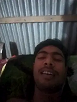 Snapshot of cutetaraaarhjn chatting on November 2, 1:43 am cutetaraaarhjn online show from November 2, 1:43 am