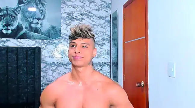 Owen Muzcle online show from January 13, 12:30 am