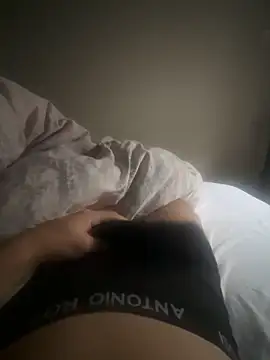 TheRealN1D online show from December 3, 11:10 am