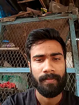 Snapshot of Skinny_Bigass_23 chatting on February 17, 7:25 am Skinny Bigass 23 online show from February 17, 7:25 am