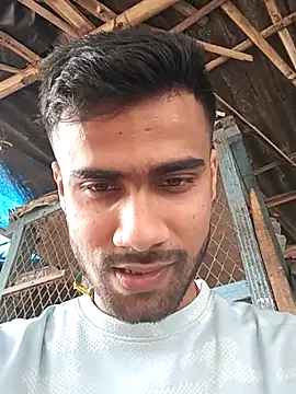 Snapshot of Skinny_Bigass_23 chatting on February 19, 7:17 am Skinny Bigass 23 online show from February 19, 7:17 am