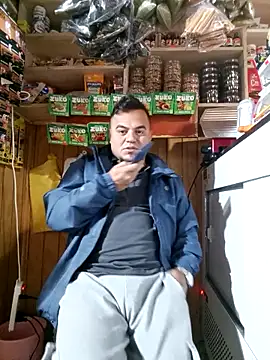 Snapshot of TheBriiaand30 chatting on September 28, 3:43 pm TheBriiaand30 online show from September 28, 3:43 pm