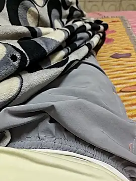 faaseel online show from November 16, 6:10 pm