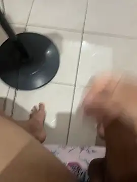 wesley2118 online show from March 13, 6:14 pm