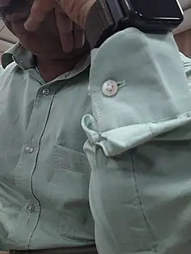 samee00721 online show from April 10, 9:16 am