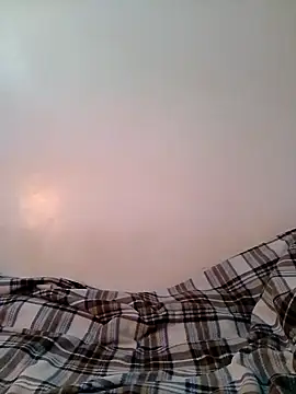 Snapshot of arabian82 chatting on December 26, 10:09 pm arabian82 online show from December 26, 10:09 pm