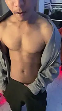 nick  yy online show from December 19, 7:27 am