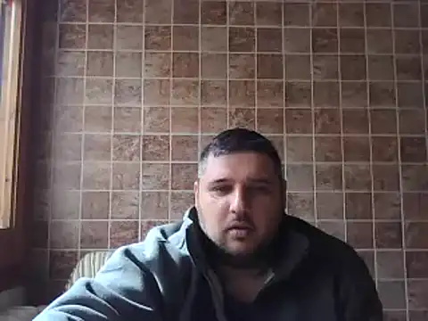  revianzip1 online show from March 2, 11:52 am